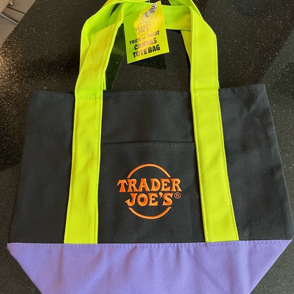 Trader Joe's HALLOWEEN CANVAS Bags Set🎃🎃🎃🎃 - Picture 6 of 6